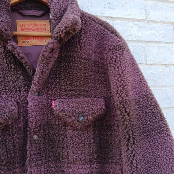 Levi's Vintage Fit Sherpa Trucker Jacket Small - Picture 3 of 6